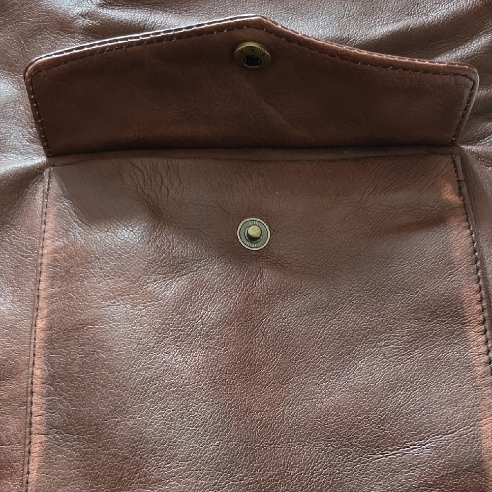 Men's Classic Brown Leather Jacket - Picture 11 of 16